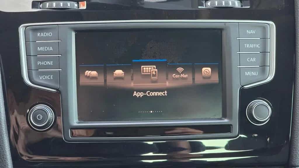 Volkswagen Golf VII ALLSTAR Navi SHZ PDC BT USB Tempomat 03/2017-photo-23