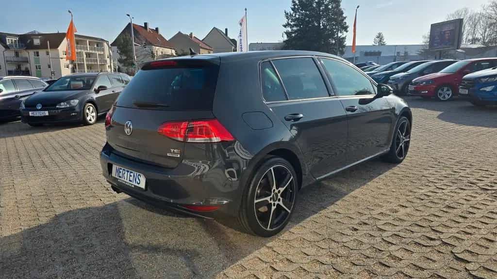 Volkswagen Golf VII ALLSTAR Navi SHZ PDC BT USB Tempomat 03/2017-photo-3