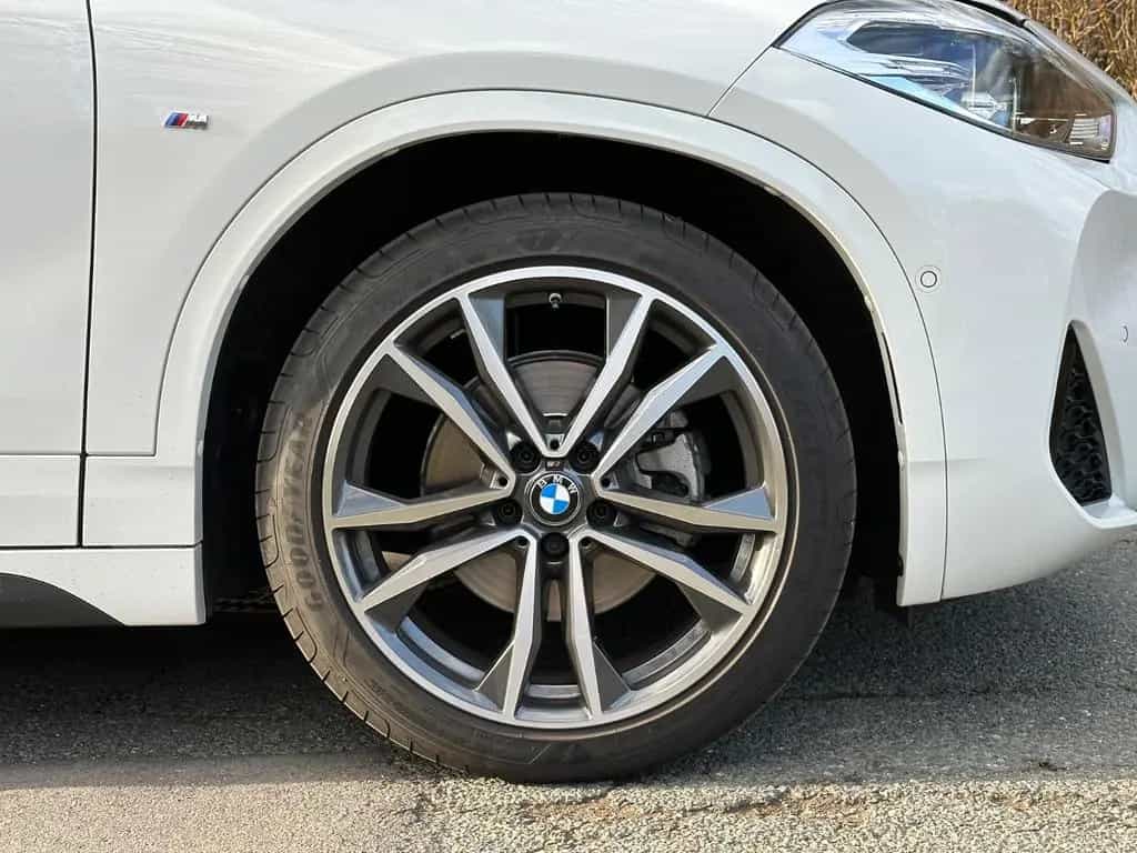 BMW X2 sDrive 18d Aut *M Sport*PANO*Garantie*19Zoll* 03/2022-photo-32