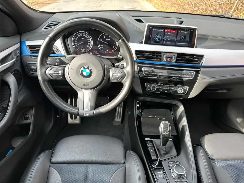 BMW X2 sDrive 18d Aut *M Sport*PANO*Garantie*19Zoll* 03/2022-photo-7