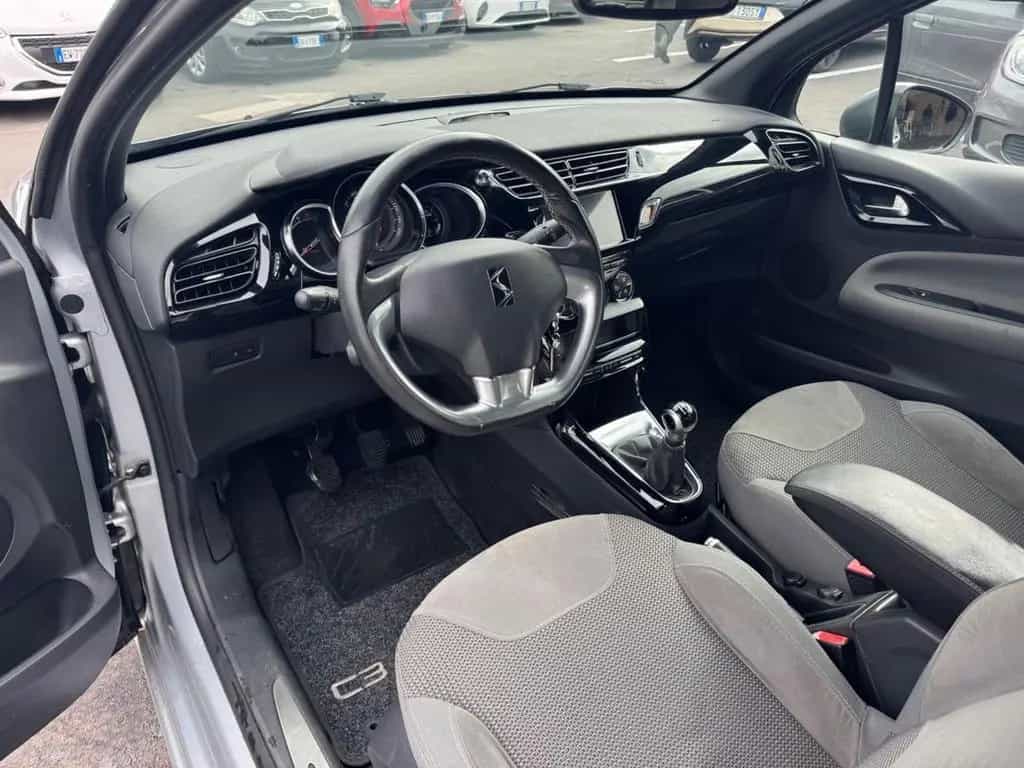 DS Automobiles DS3 Ds DS3 3 PureTech turbo 110 S&S So Chic 02/2017-photo-8