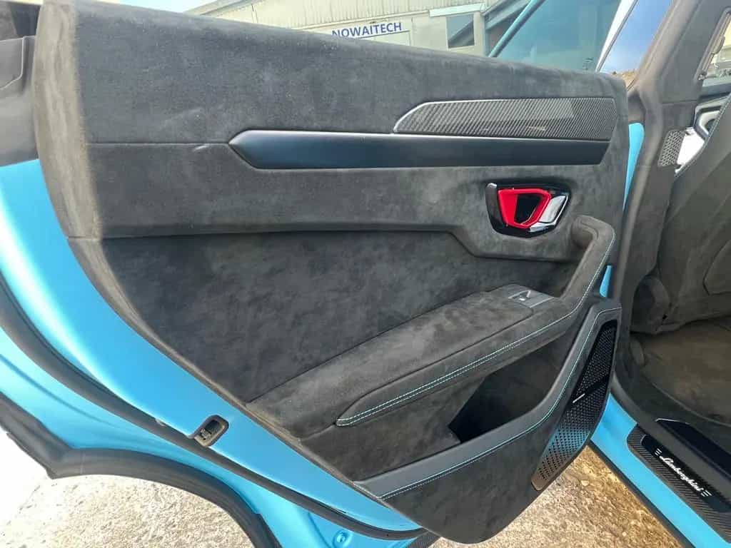 Lamborghini Urus 4.0 V8 Performante, Full Carbon Paket, Blu 05/2024-photo-17