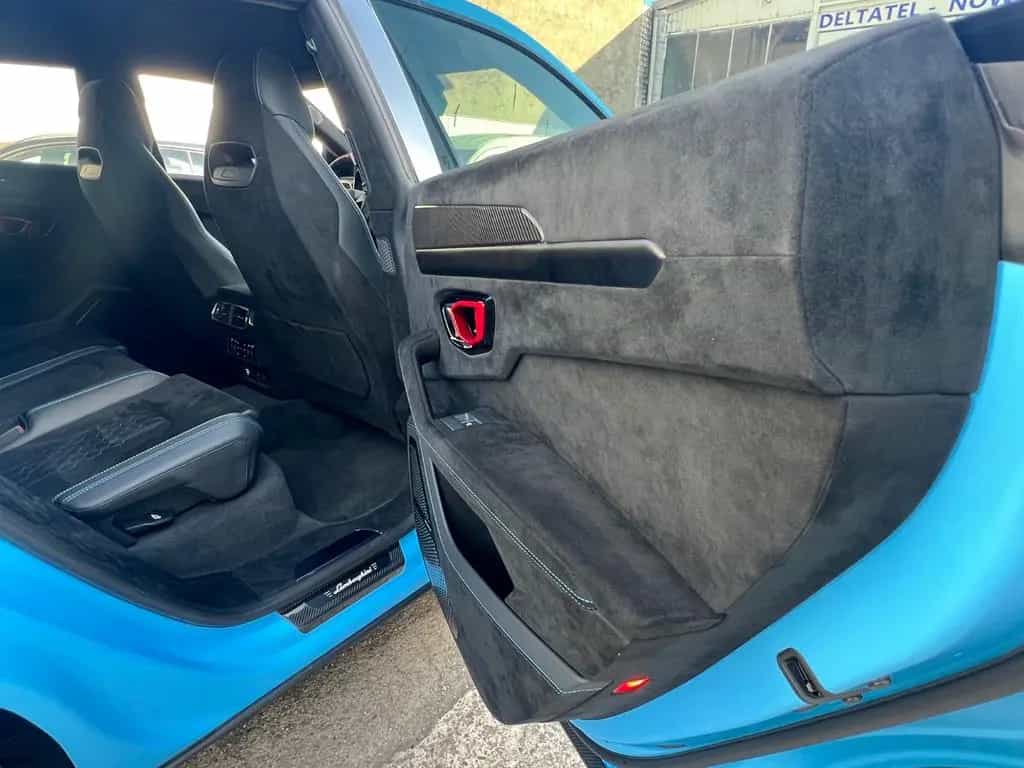 Lamborghini Urus 4.0 V8 Performante, Full Carbon Paket, Blu 05/2024-photo-29