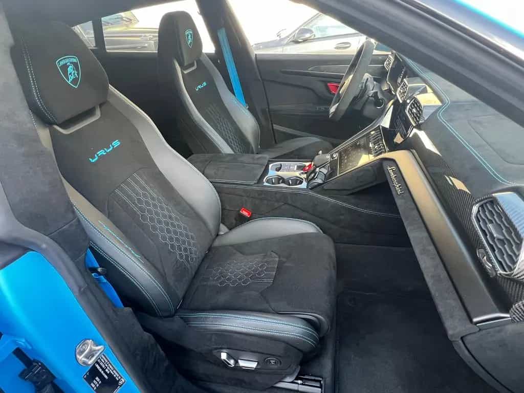 Lamborghini Urus 4.0 V8 Performante, Full Carbon Paket, Blu 05/2024-photo-32