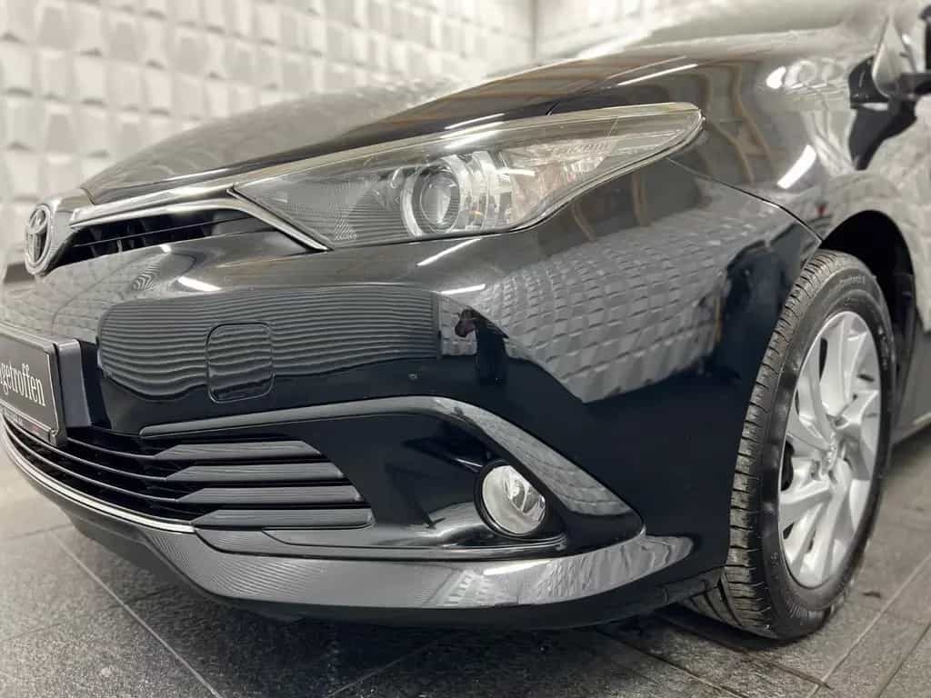 Toyota Auris 1.2 Turbo Edition-S/AssistSpu+Verk./Kam/BT 11/2016-photo-1
