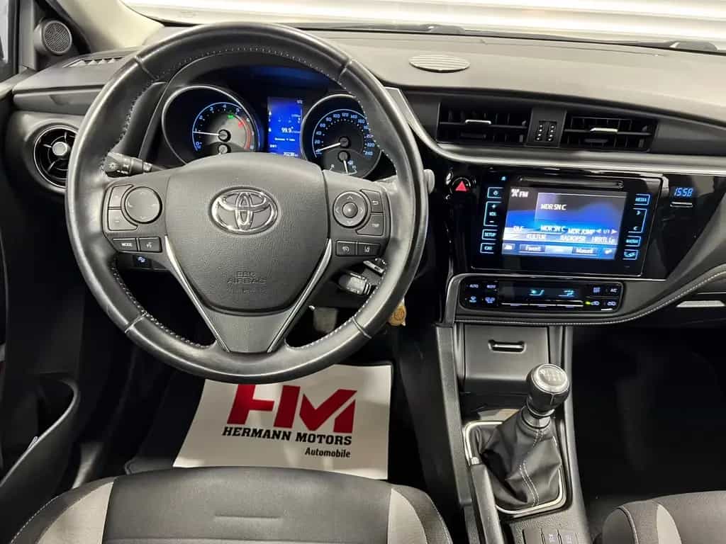 Toyota Auris 1.2 Turbo Edition-S/AssistSpu+Verk./Kam/BT 11/2016-photo-17