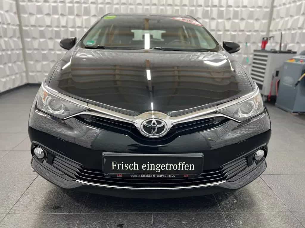 Toyota Auris 1.2 Turbo Edition-S/AssistSpu+Verk./Kam/BT 11/2016-photo-4