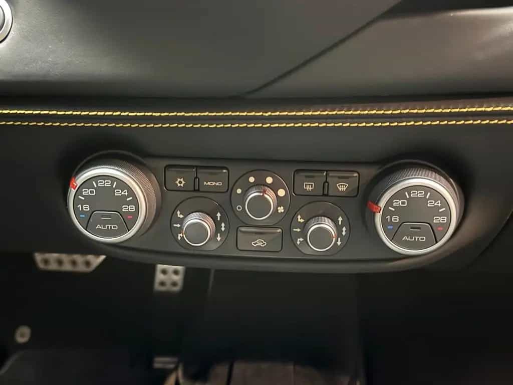 Ferrari 488 GTB Coupé DCT/LIFT/FERRARI GARANTIE BIS 27 03/2016-photo-20