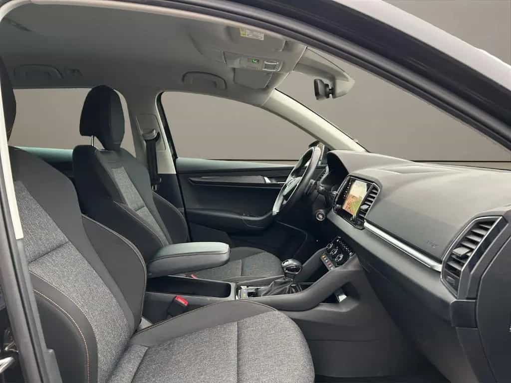 Skoda Karoq Clever 1.5 TSI DSG (AHK/ACC/LED/Kamera) 08/2021-photo-11