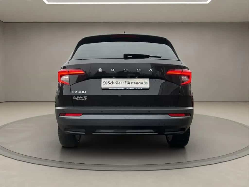 Skoda Karoq Clever 1.5 TSI DSG (AHK/ACC/LED/Kamera) 08/2021-photo-3