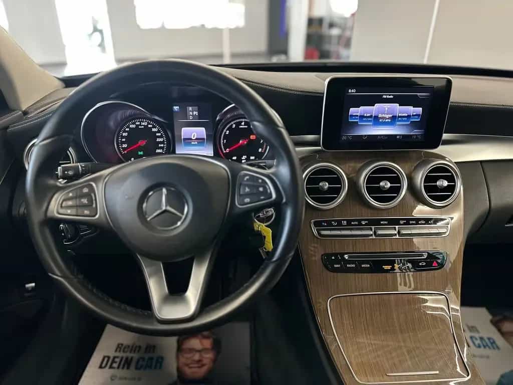 Mercedes-Benz C-Class 200 CGI Exclusive *LED*AHK*TEMP*NAVI* 05/2017-photo-11