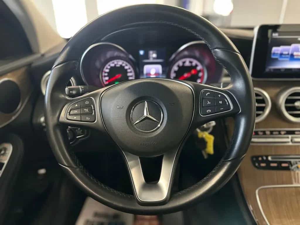 Mercedes-Benz C-Class 200 CGI Exclusive *LED*AHK*TEMP*NAVI* 05/2017-photo-12