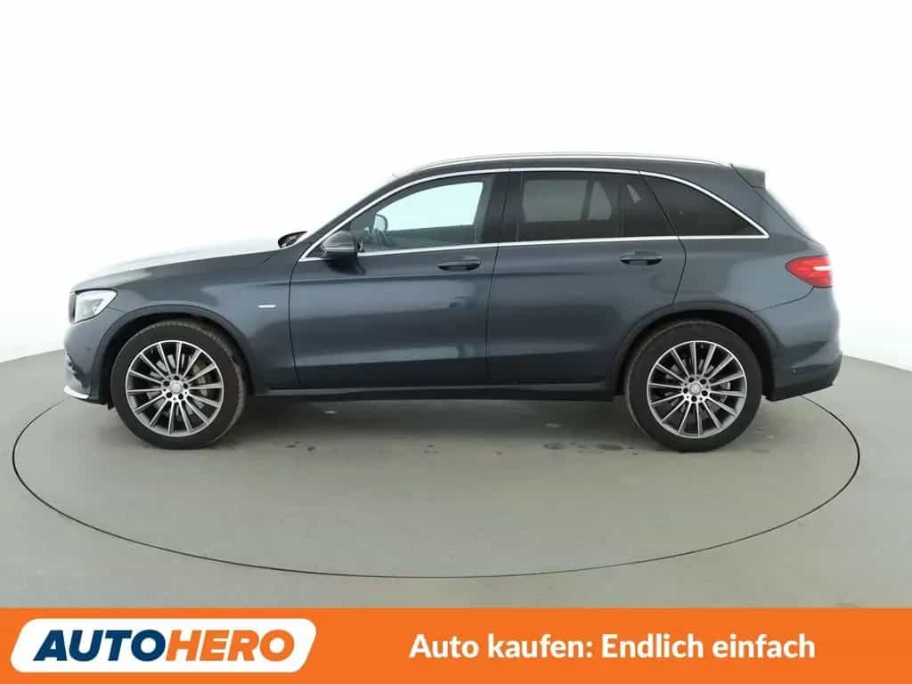 Mercedes-Benz GLC 250 4Matic AMG Line Aut. *DESIGNO*LED*ACC* 04/2016-photo-2