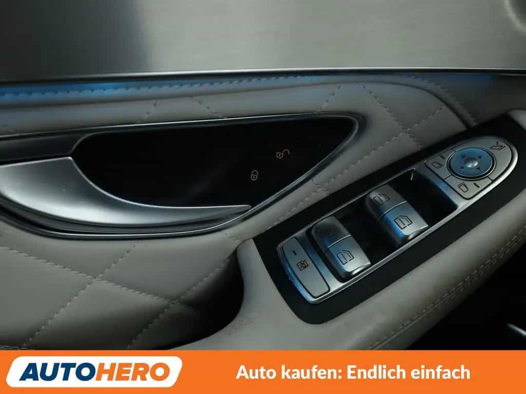 Mercedes-Benz GLC 250 4Matic AMG Line Aut. *DESIGNO*LED*ACC* 04/2016-photo-25