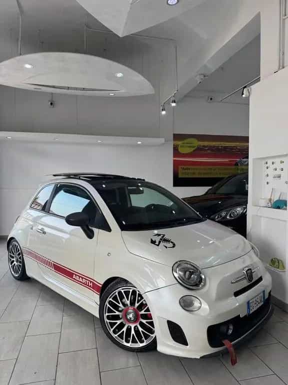 Abarth 500 1.4 Turbo T-Jet 12/2011-photo-0