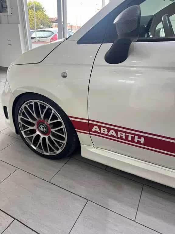 Abarth 500 1.4 Turbo T-Jet 12/2011-photo-8