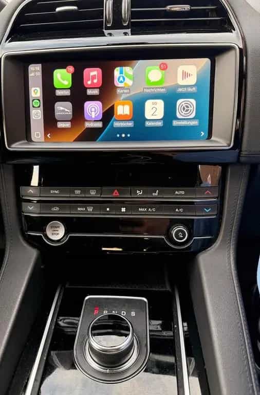 Jaguar F-Pace 11/2019-photo-6