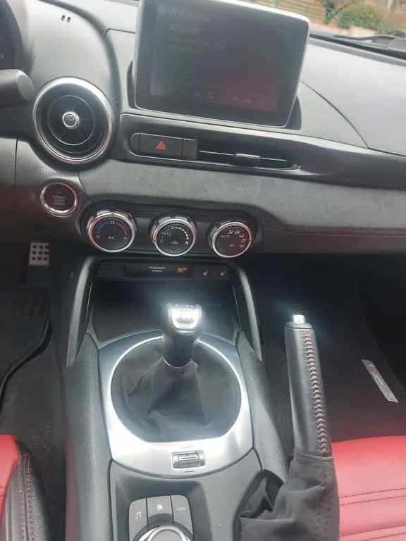 Abarth 124 Spider Scorpione 07/2018-photo-9