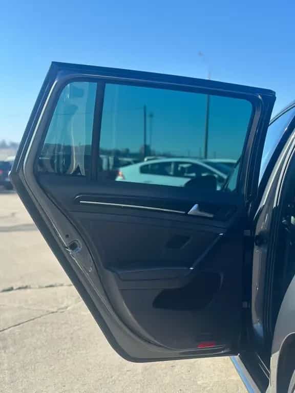 Volkswagen Golf 7 Variant R 4Motion / LED/ DYNAUDIO 12/2019-photo-24