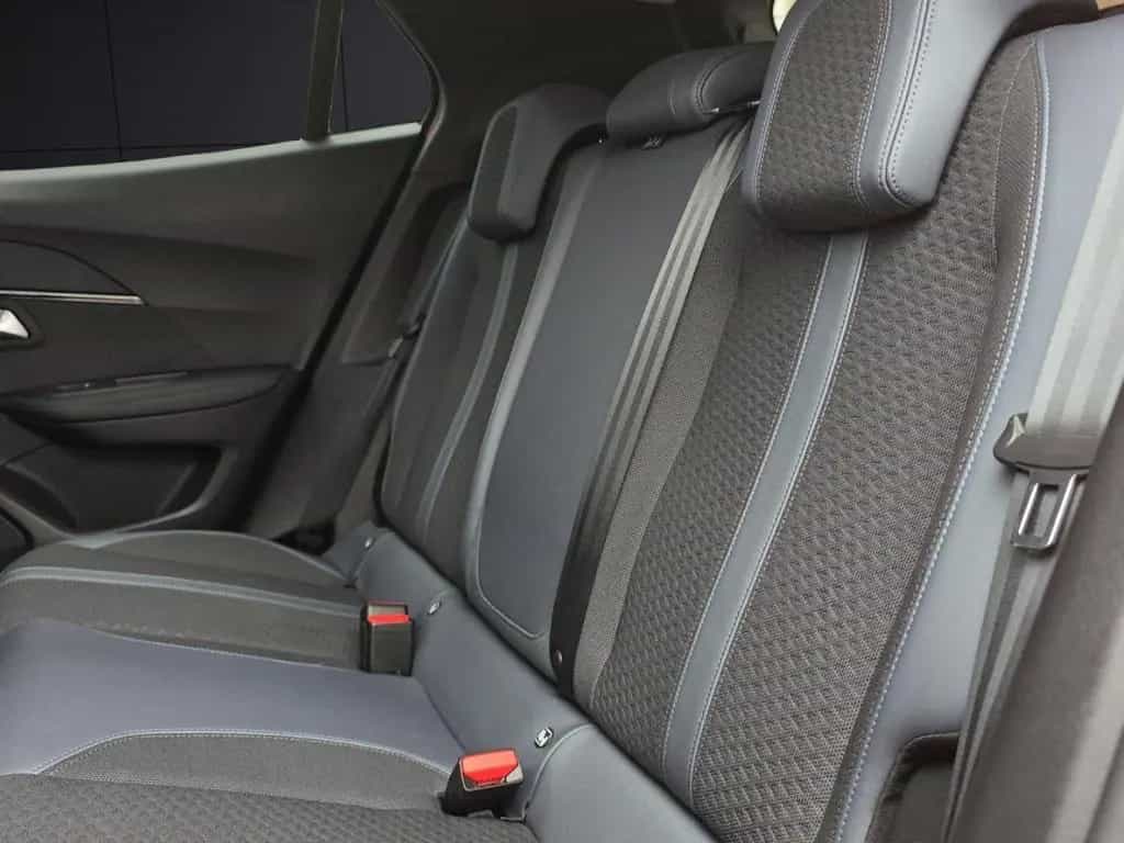Peugeot 2008 Allure AHK, Abstandstempomat, SHZ, Rückfahr 10/2020-photo-13