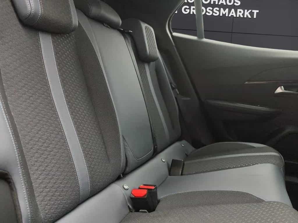 Peugeot 2008 Allure AHK, Abstandstempomat, SHZ, Rückfahr 10/2020-photo-15