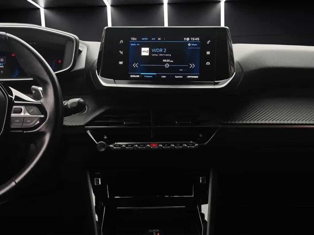 Peugeot 2008 Allure AHK, Abstandstempomat, SHZ, Rückfahr 10/2020-photo-9
