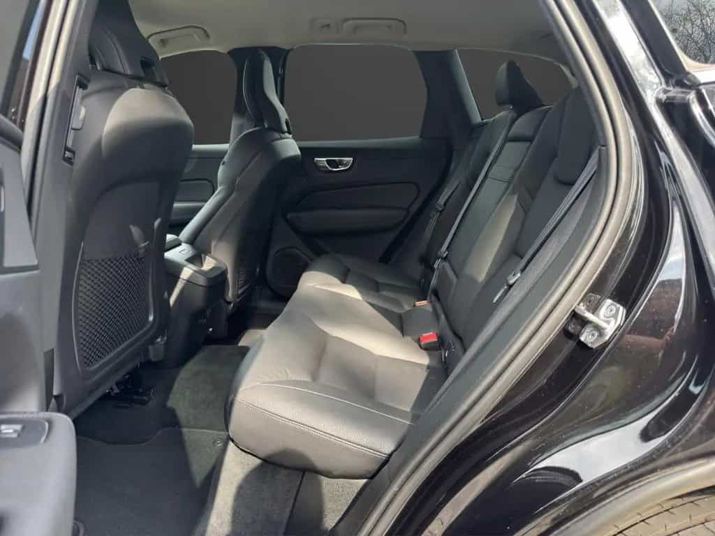 Volvo XC60 B4 D AWD Inscription StandHZG AHK-klappbar 06/2021-photo-10
