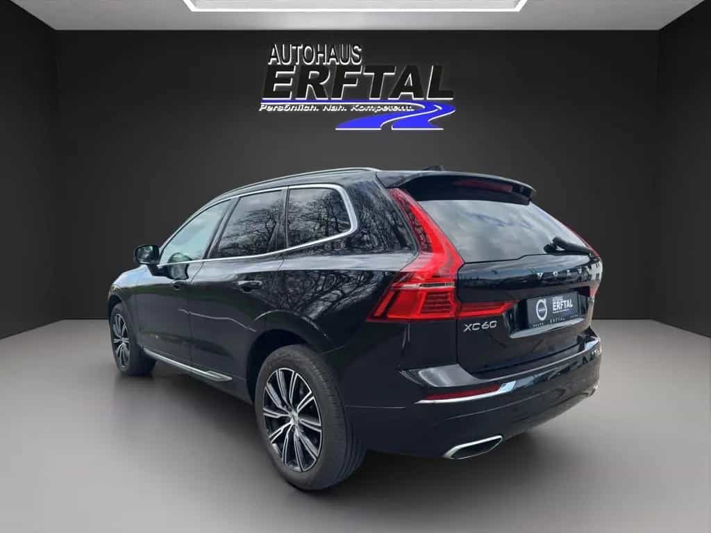 Volvo XC60 B4 D AWD Inscription StandHZG AHK-klappbar 06/2021-photo-3