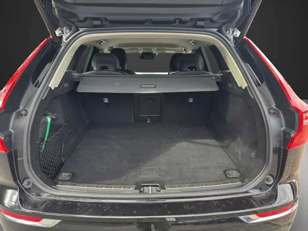 Volvo XC60 B4 D AWD Inscription StandHZG AHK-klappbar 06/2021-photo-8