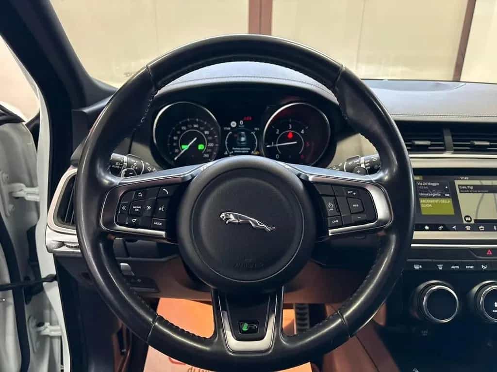 Jaguar E-Pace 2.0D 150 CV AWD aut. R-Dynamic S 03/2019-photo-9