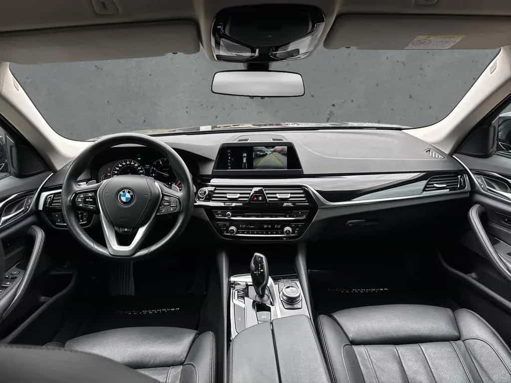 BMW 5 Series 520d xDrive Sport Line STHZ/SITZBELÜF./MASSAGE/R 10/2017-photo-10