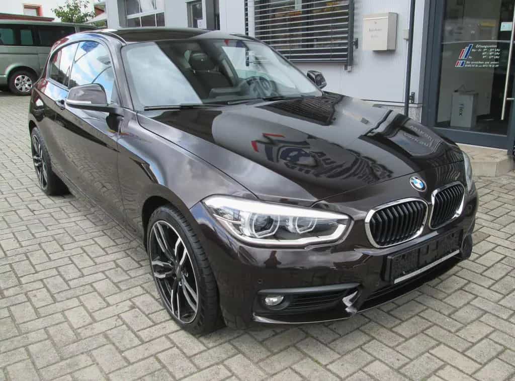 BMW 1 Series 116 i Advantage 03/2019-photo-1