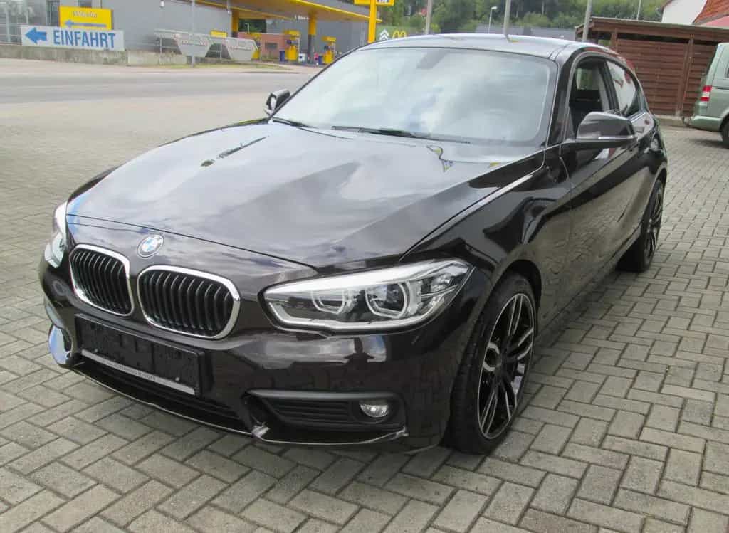 BMW 1 Series 116 i Advantage 03/2019-photo-2