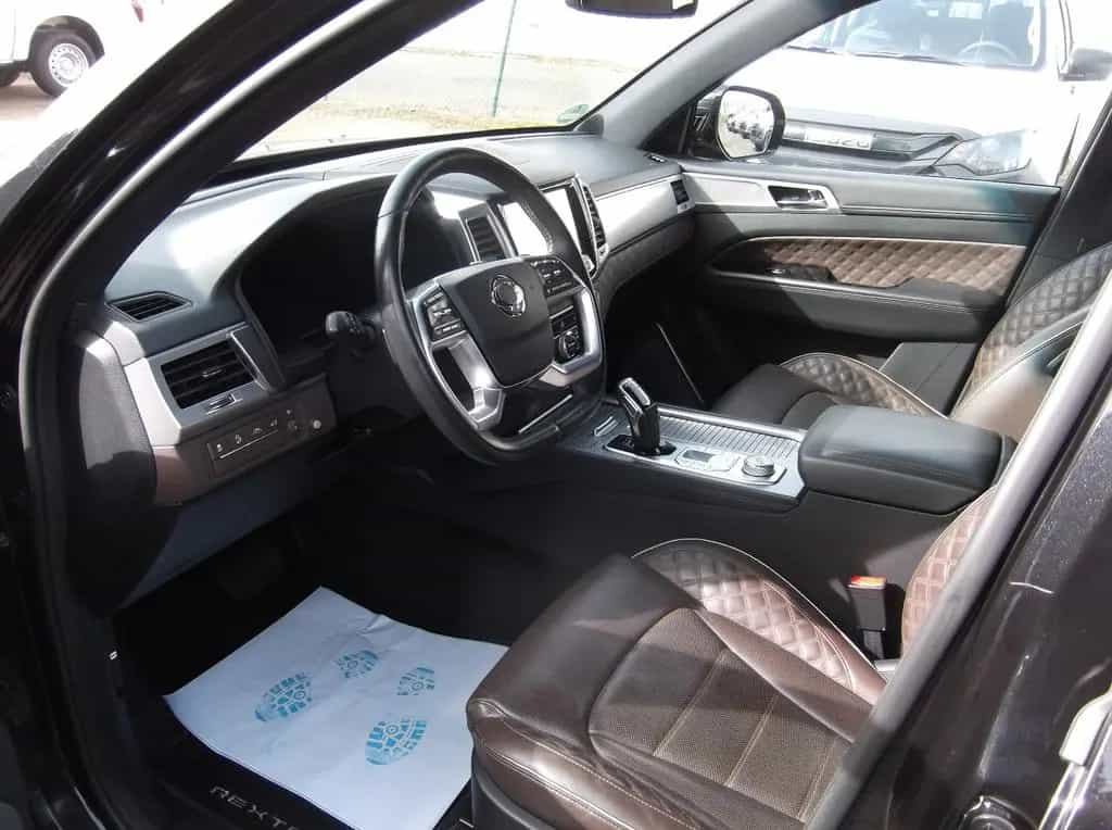 Ssangyong Rexton 2.2/Sapphire/4WD/AT/AHK/Sthzg/Motor neu!! 11/2021-photo-4