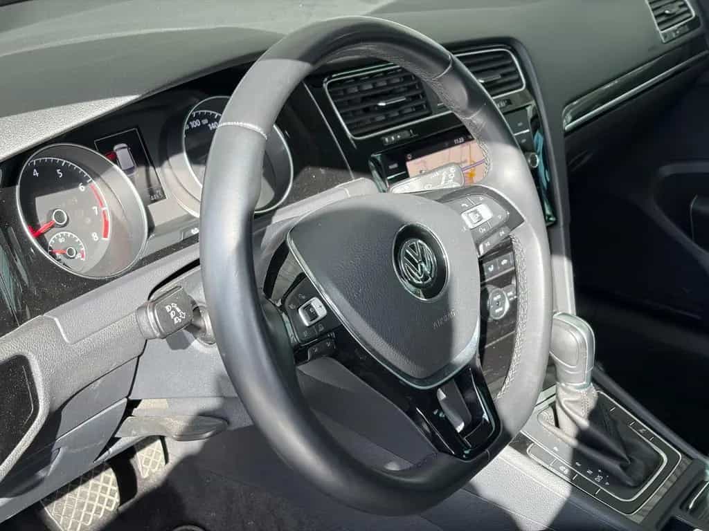 Volkswagen Golf VII Variant Highline AUT NAV PDC ALUS SHZ 06/2018-photo-16