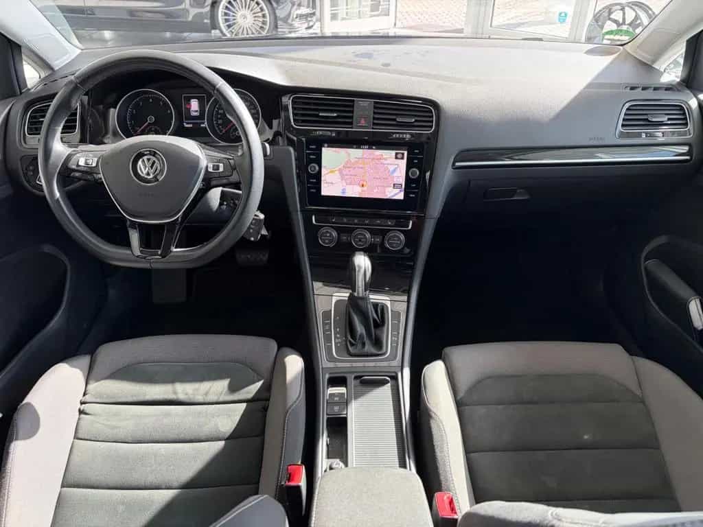 Volkswagen Golf VII Variant Highline AUT NAV PDC ALUS SHZ 06/2018-photo-17