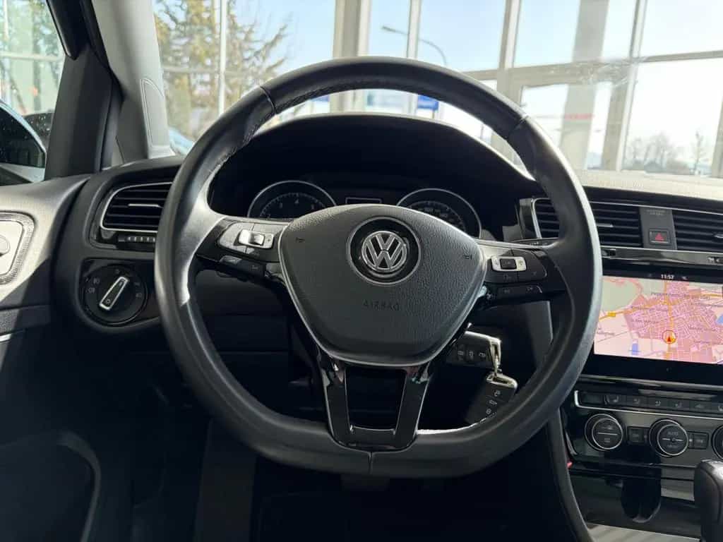 Volkswagen Golf VII Variant Highline AUT NAV PDC ALUS SHZ 06/2018-photo-18
