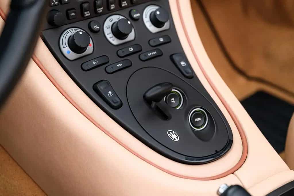 Maserati Spyder 4.2 V8 Cambiocorsa 390PS | 2. Hd. | BRD 07/2004-photo-15