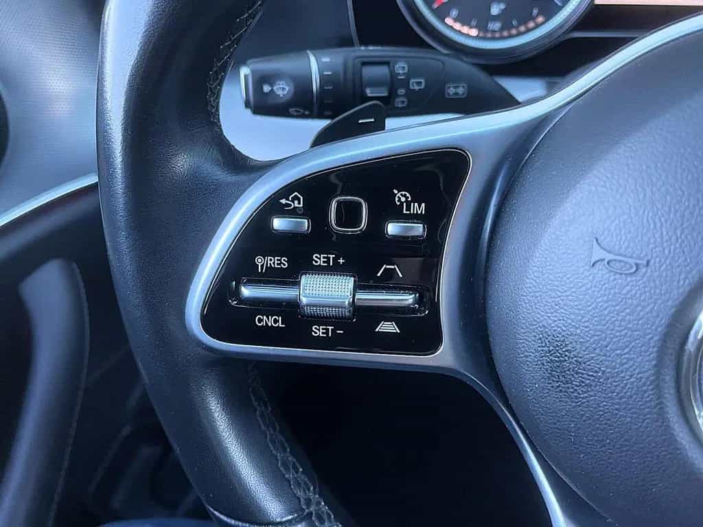 Mercedes-Benz E 300 d T 9G-tronic AMG Line LED NAV SHZ RFK STHZ 08/2019-photo-22
