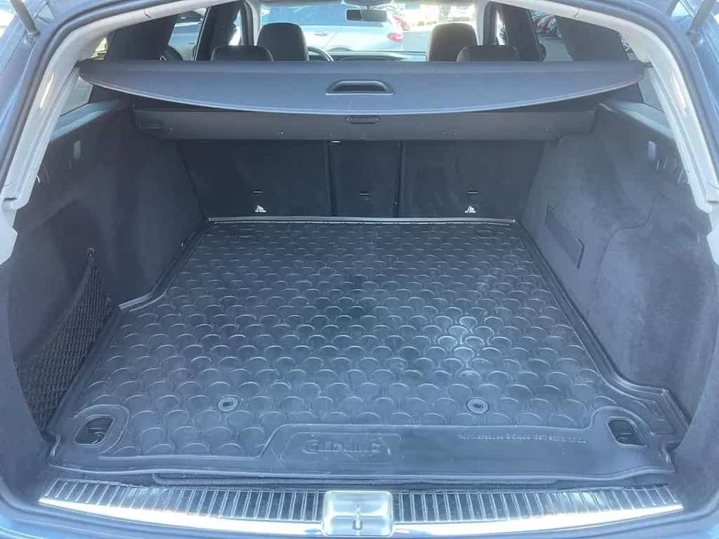 Mercedes-Benz E 300 d T 9G-tronic AMG Line LED NAV SHZ RFK STHZ 08/2019-photo-36