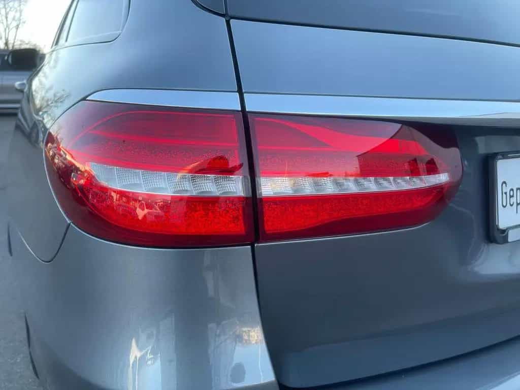Mercedes-Benz E 300 d T 9G-tronic AMG Line LED NAV SHZ RFK STHZ 08/2019-photo-44