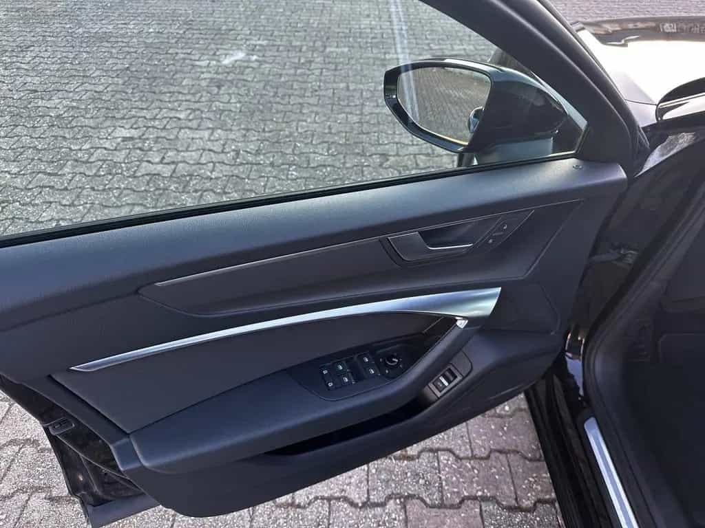 Audi A6 Avant Panorama 12/2020-photo-13