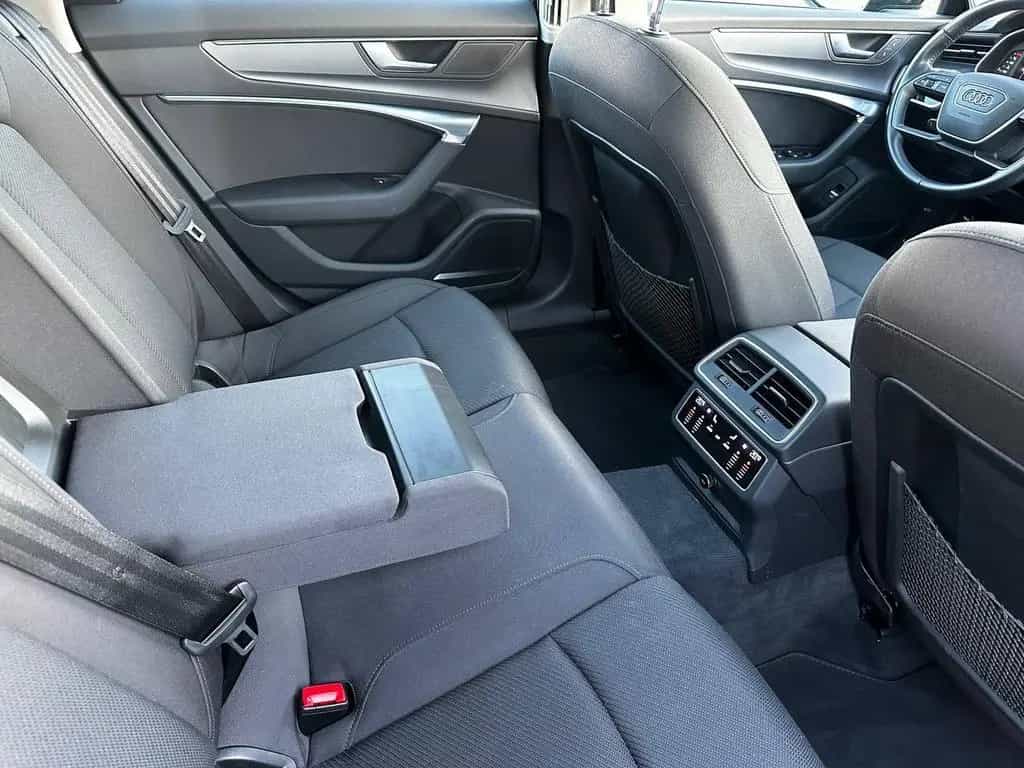 Audi A6 Avant Panorama 12/2020-photo-23