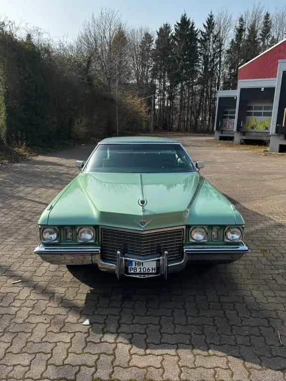 Cadillac Deville Sedan DeVille 07/1972-photo-1