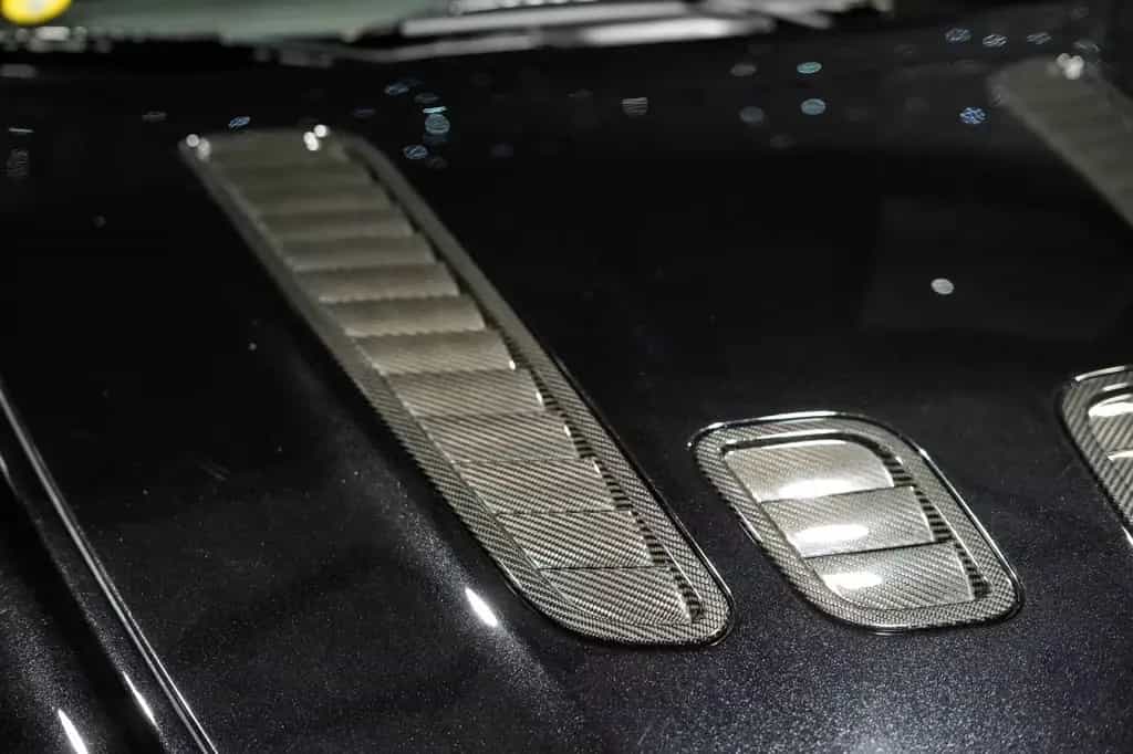 Aston Martin V12 Vantage - Manual - Full Service History 11/2009-photo-18