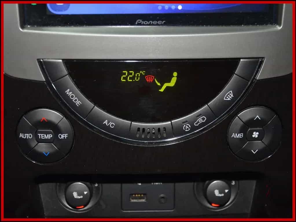 Ssangyong REXTON W Sapphire 4x4 Aut / GARANTIE / AHK 2,6 09/2015-photo-15