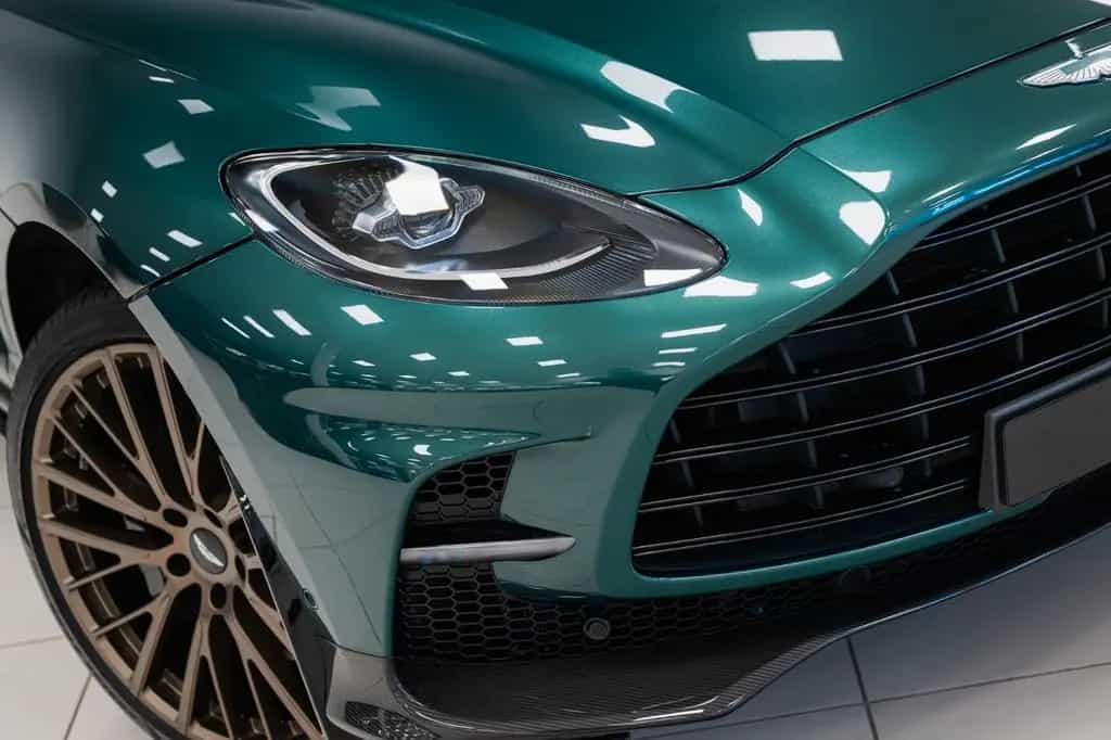 Aston Martin DBX 4.0 V8 DBX707 25MY Full Options Bowers & Wilkins 08/2024-photo-3