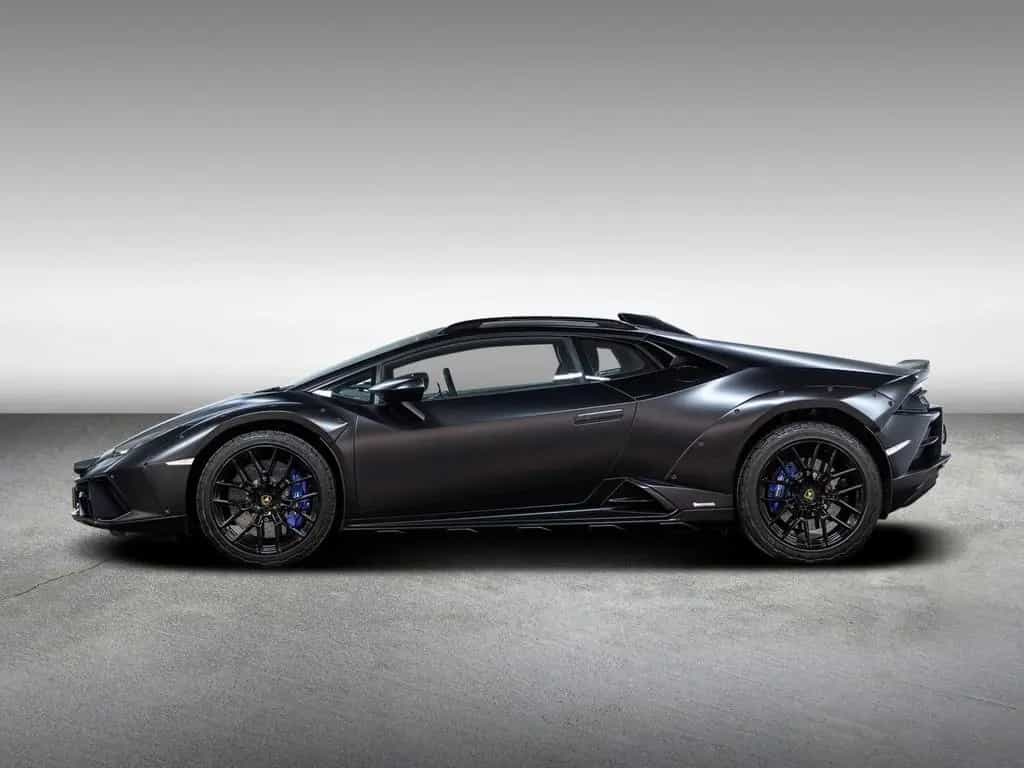 Lamborghini Huracán Sterrato MY2023 08/2023-photo-10