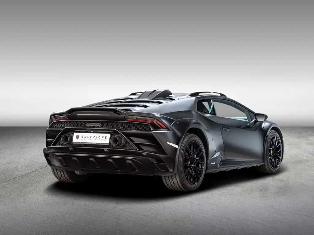Lamborghini Huracán Sterrato MY2023 08/2023-photo-2