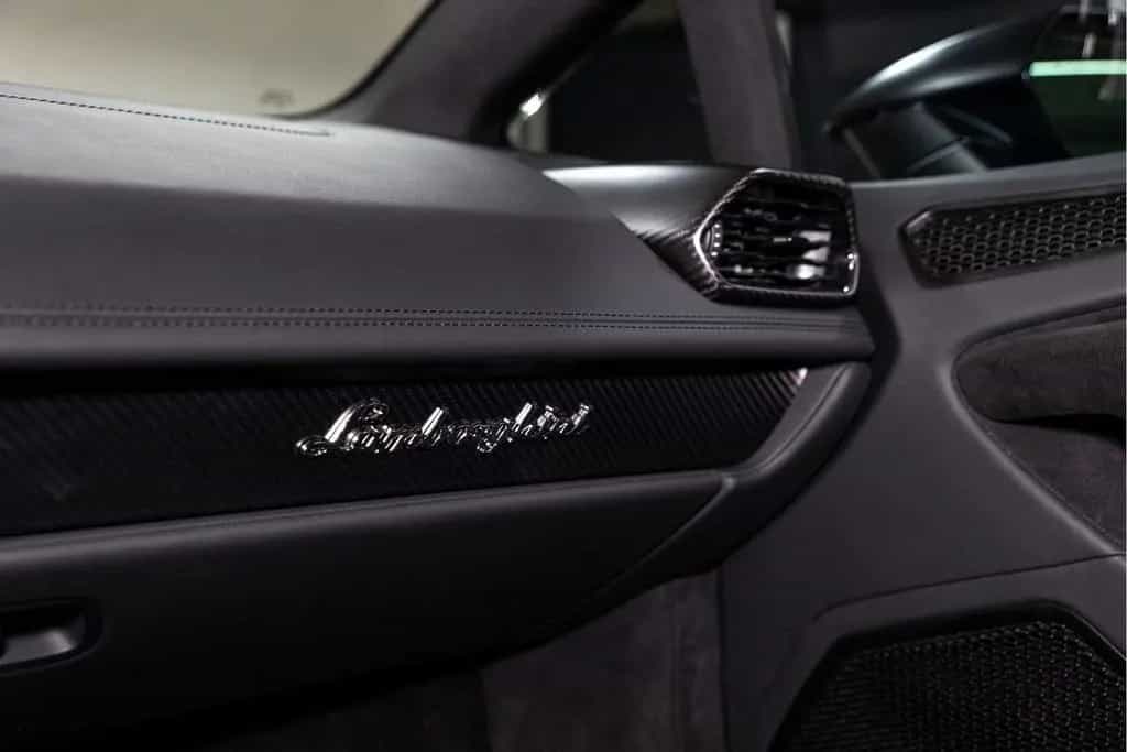 Lamborghini Huracán Sterrato MY2023 08/2023-photo-24